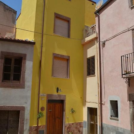 Hotel La Casa Di Angelo Bosa Exteriér fotografie
