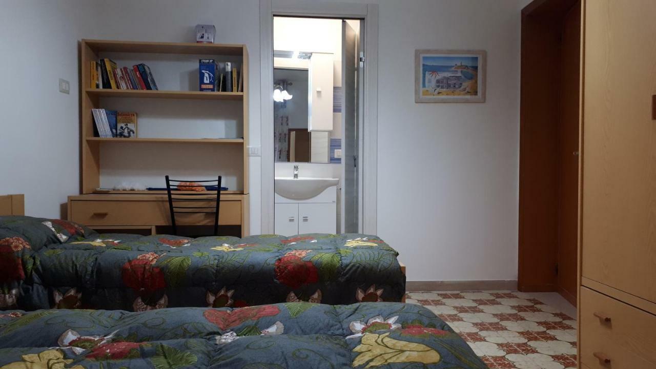 Hotel La Casa Di Angelo Bosa Exteriér fotografie